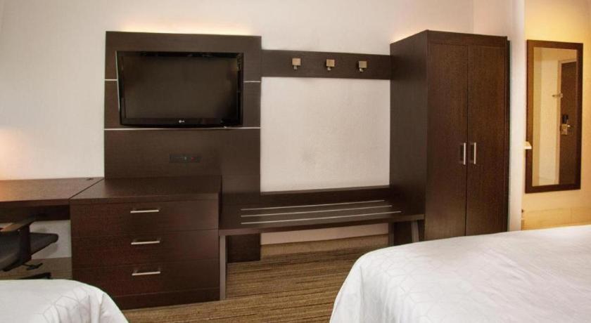 Holiday Inn Express Hotel & Suites Port Charlotte Kültér fotó