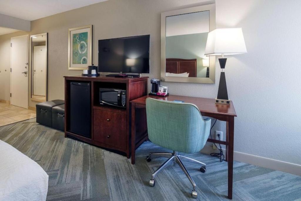 Holiday Inn Express Hotel & Suites Port Charlotte Kültér fotó