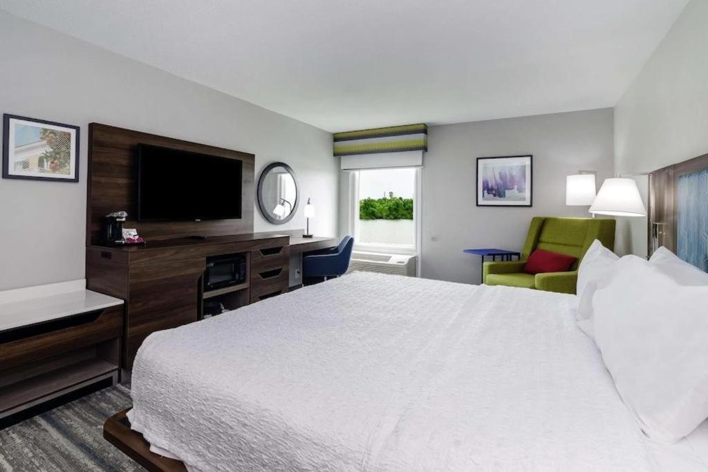 Holiday Inn Express Hotel & Suites Port Charlotte Kültér fotó
