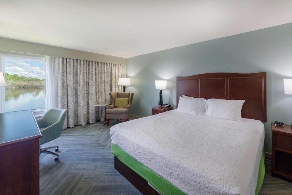 Holiday Inn Express Hotel & Suites Port Charlotte Kültér fotó