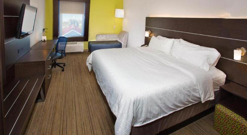 Holiday Inn Express Hotel & Suites Port Charlotte Kültér fotó