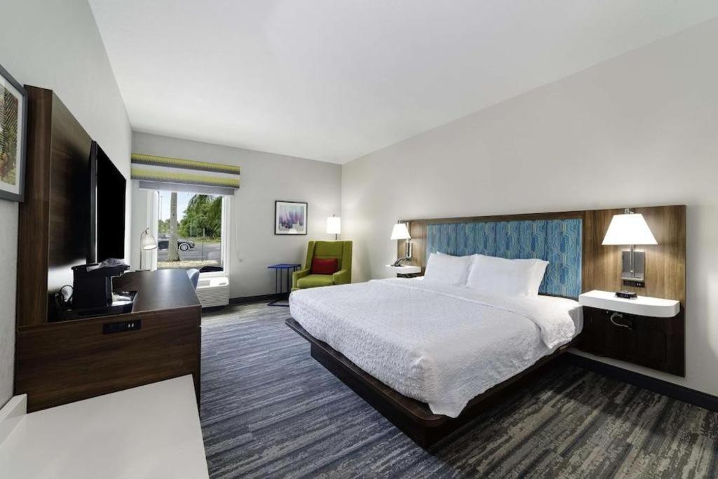 Holiday Inn Express Hotel & Suites Port Charlotte Kültér fotó